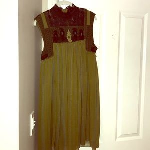 Brand New FREE PEOPLE Embroidered Day dress